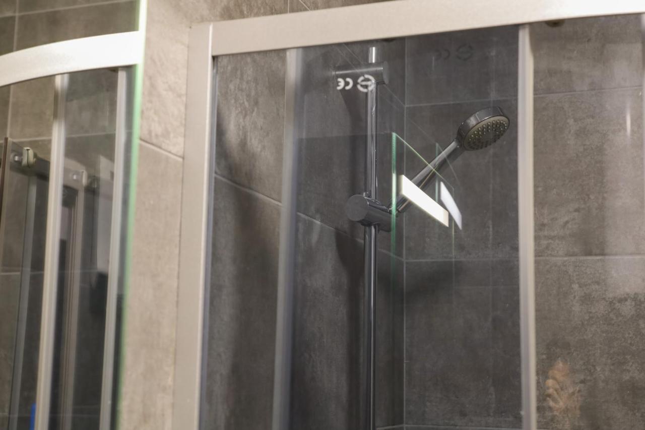Mall Of Sofia - Urbanlux Retreat, Free Parking 외부 사진